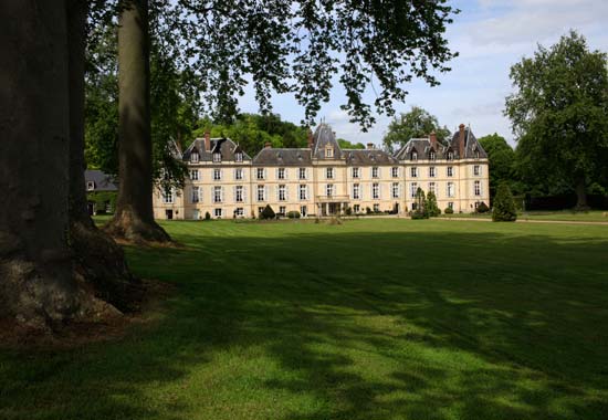Château d'Aveny, Exclusives verhuur